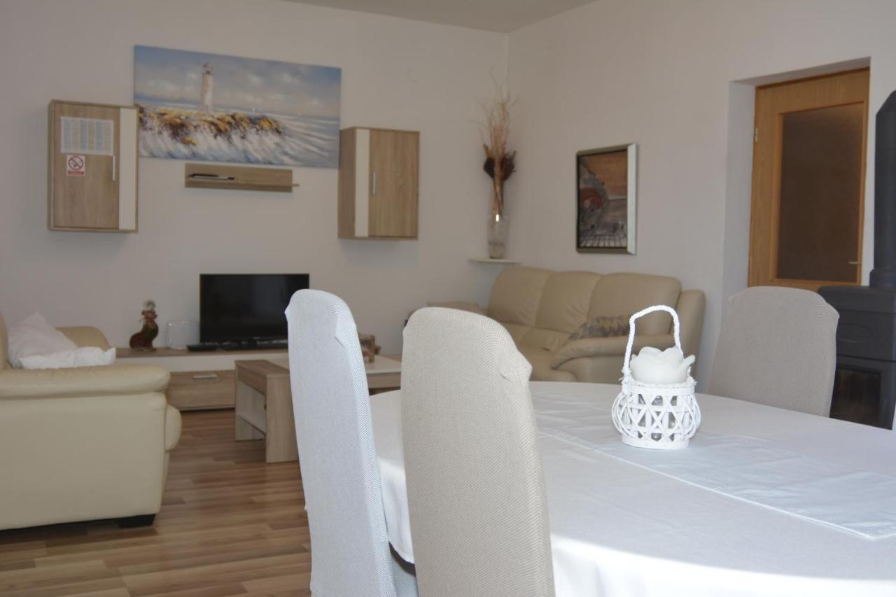 Apartment Lana Senj  Eksteriør bilde